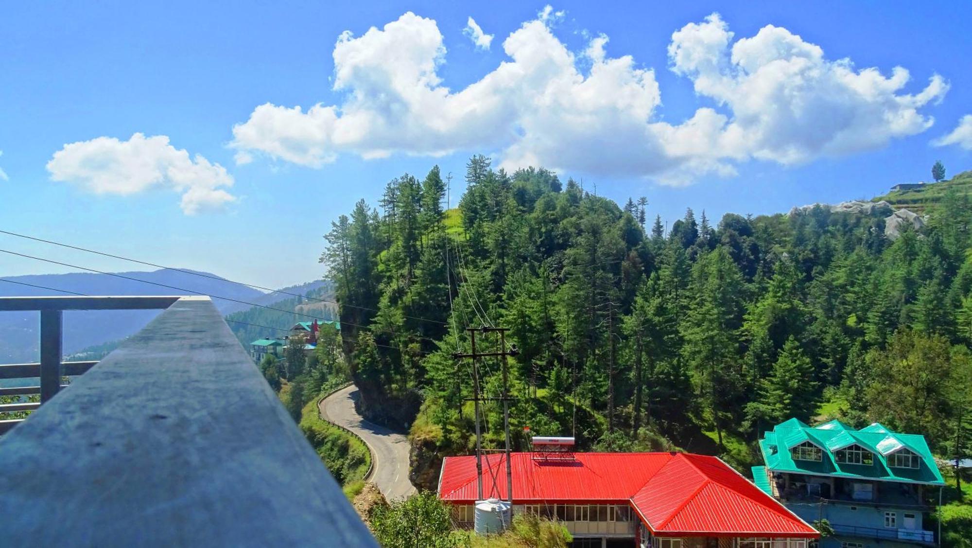 Humble Holiday Inn Kufri Simla Εξωτερικό φωτογραφία
