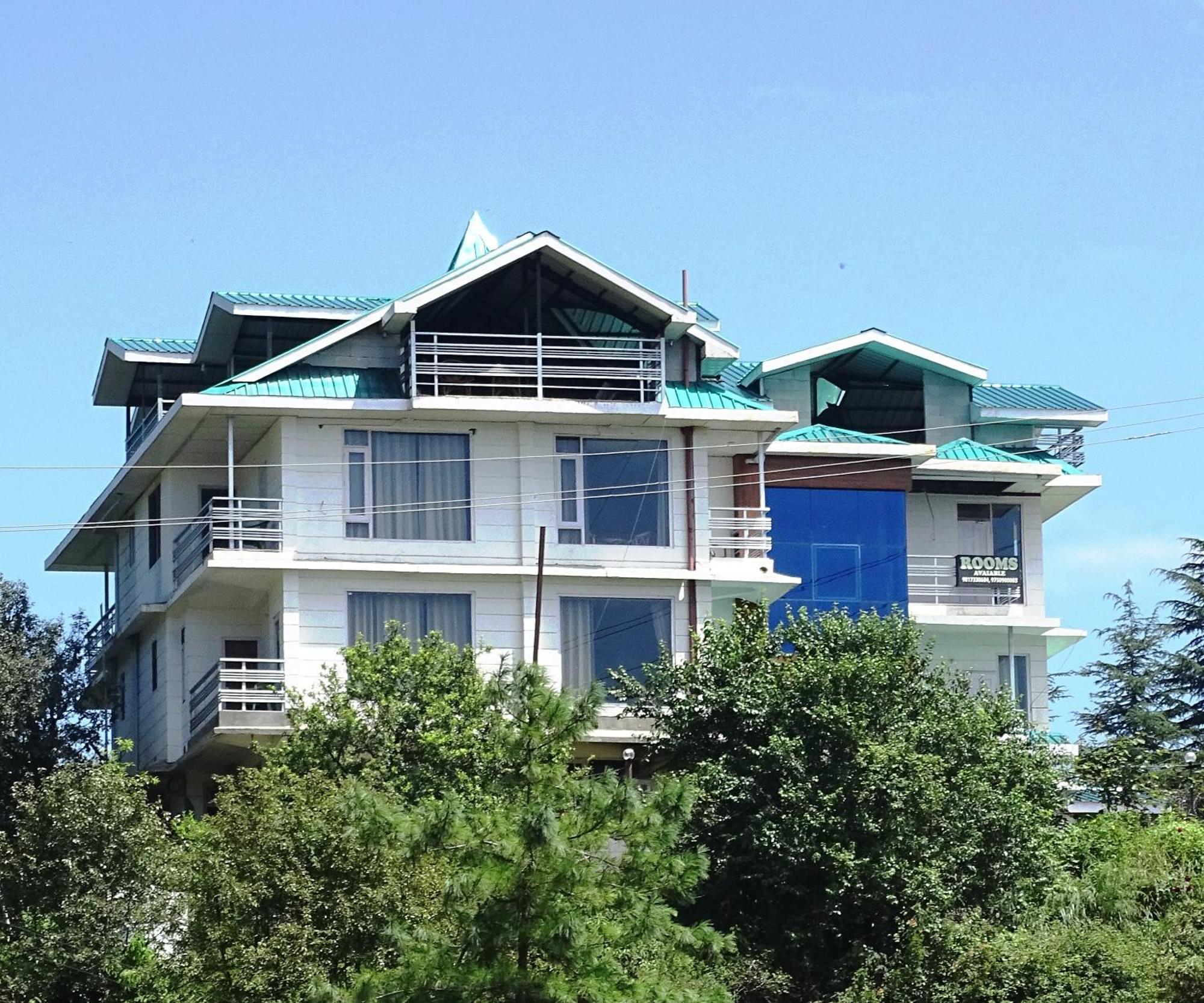 Humble Holiday Inn Kufri Simla Εξωτερικό φωτογραφία